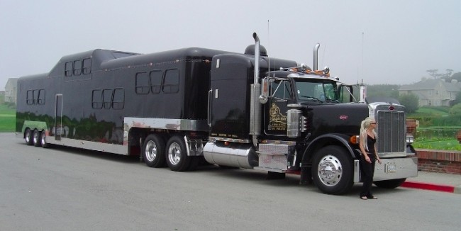 truk trailer terbesar dan termewah di dunia-2